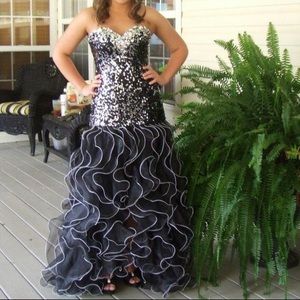 Black Prom Dress